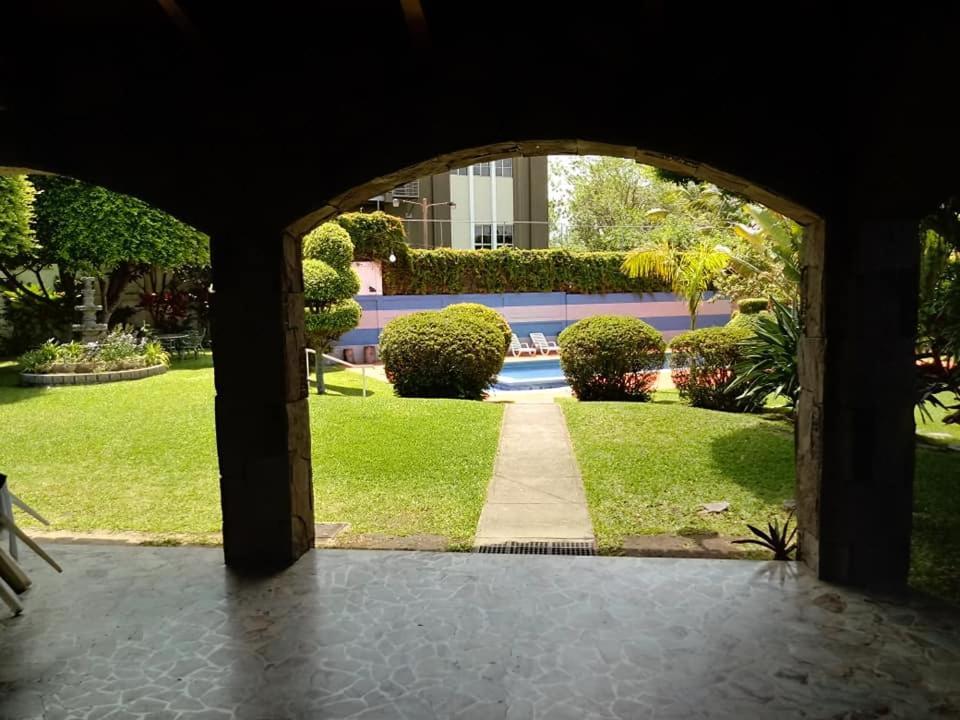 Hotel Alamo Internacional San Salvador Luaran gambar