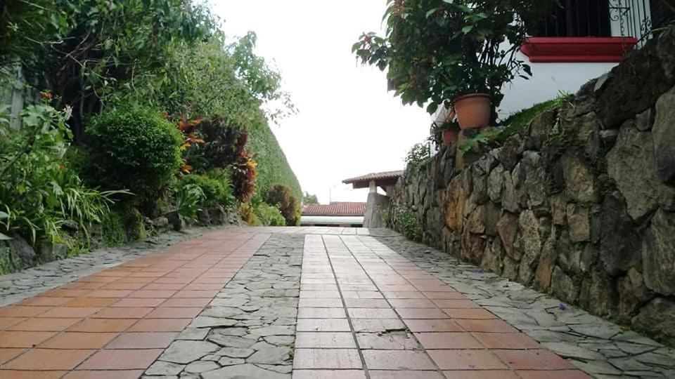 Hotel Alamo Internacional San Salvador Luaran gambar